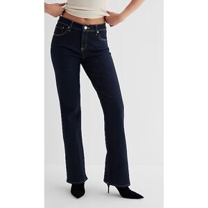 Express NWT Mid Rise Rinse Bootcut Jeans in Dark Wash Size 10